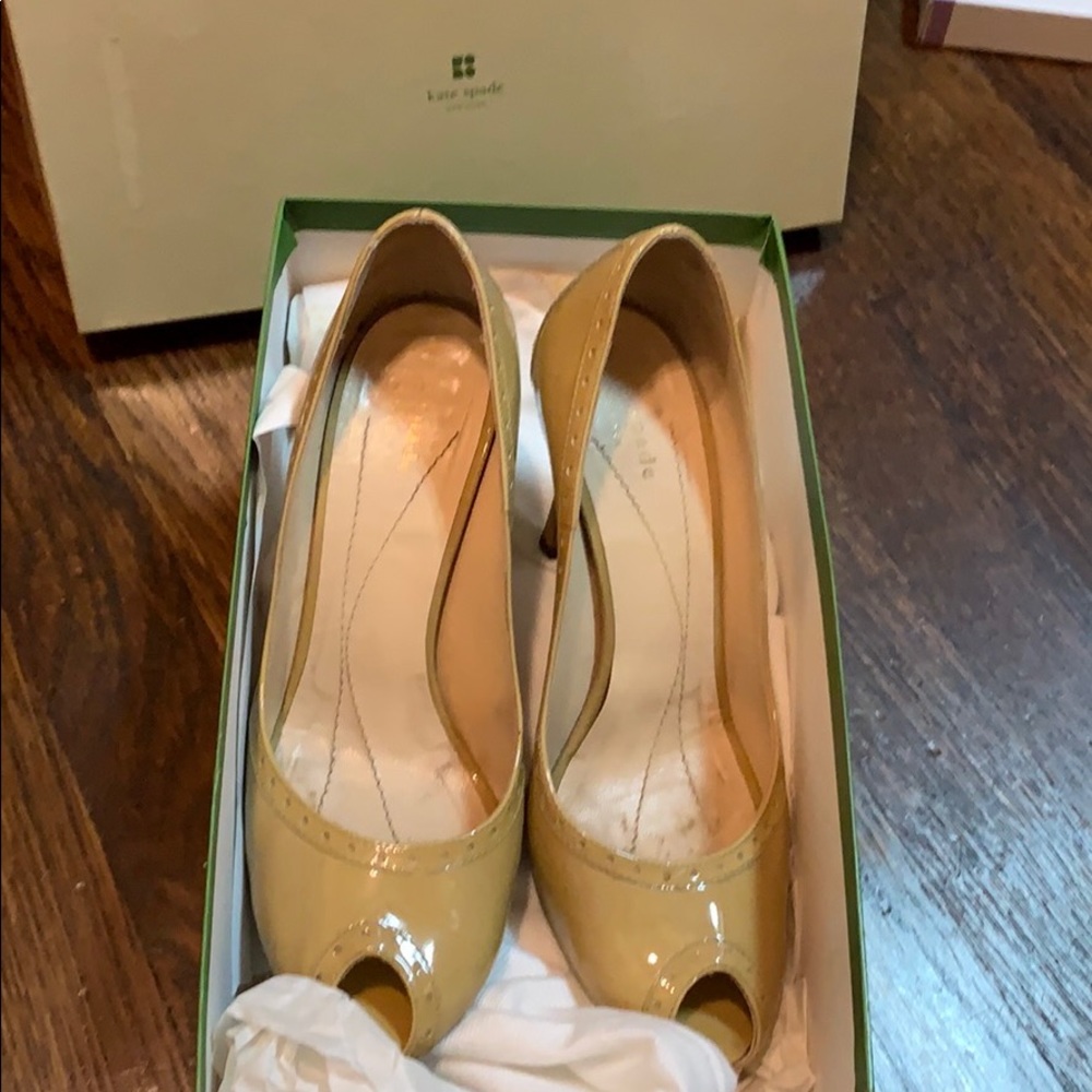 Kate Spade Nude Patent Heels